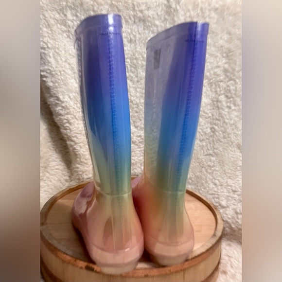 Cat & Jack Target kids Girls Pastel Okbre Rainbow Winter Rain Boots Size 6 - Picture 4 of 11